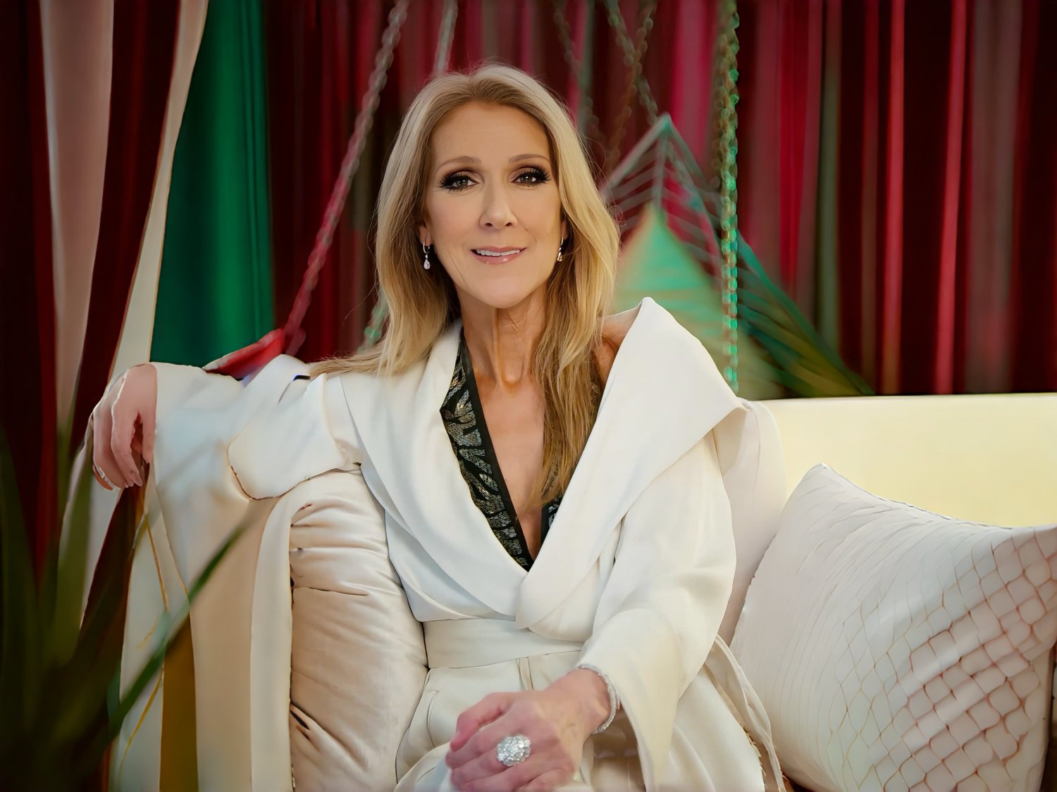 詹妮弗皮达维克写真- 抖音, image size:1500x1125